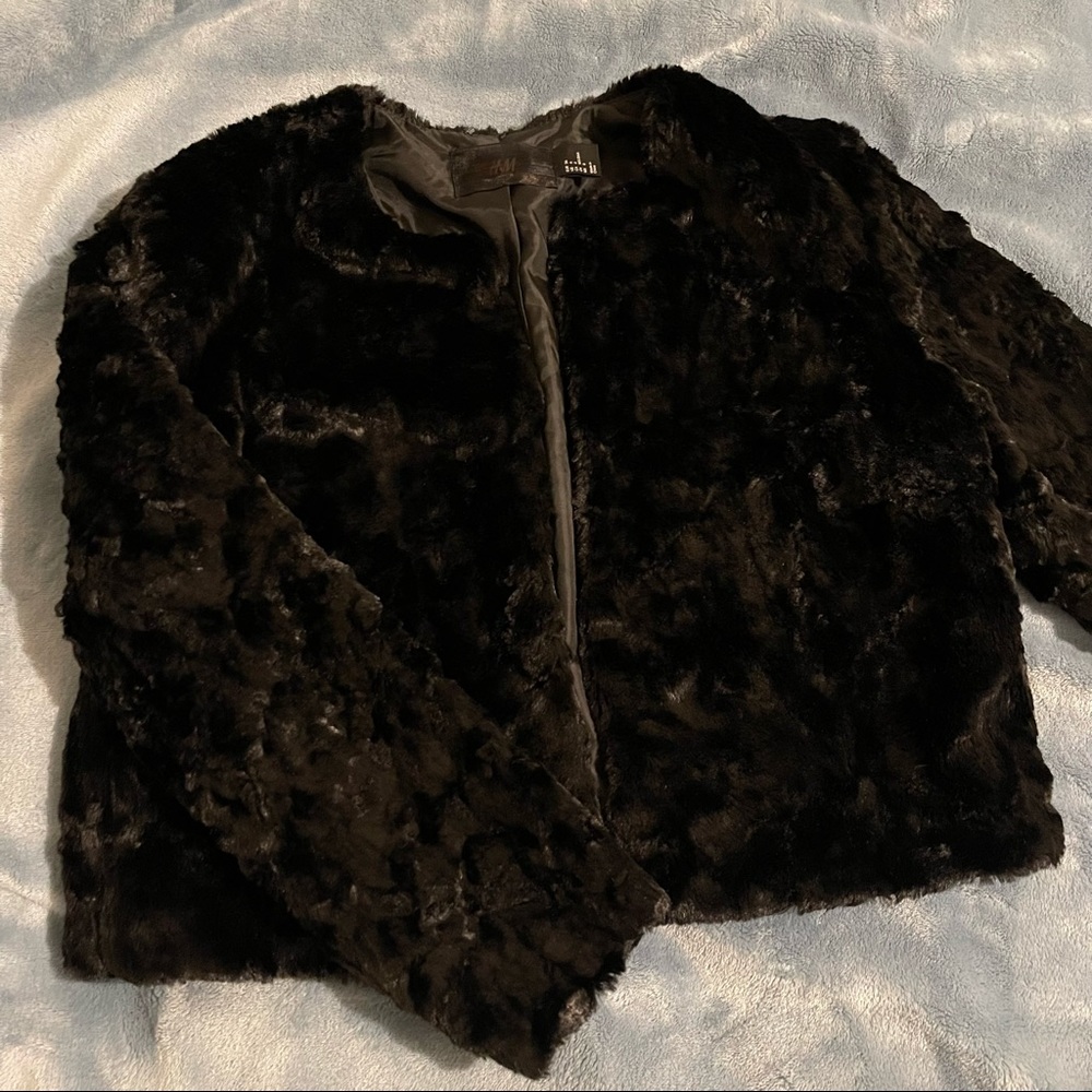 Faux Fur Jacket (size 6)